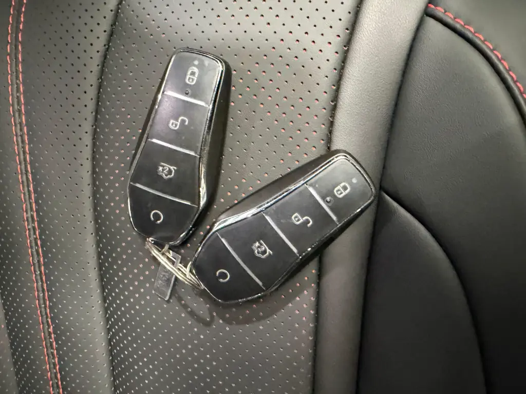 BYD SHARK 6 view 6