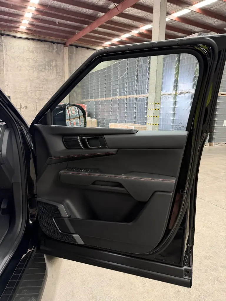 BYD SHARK 6 view 8