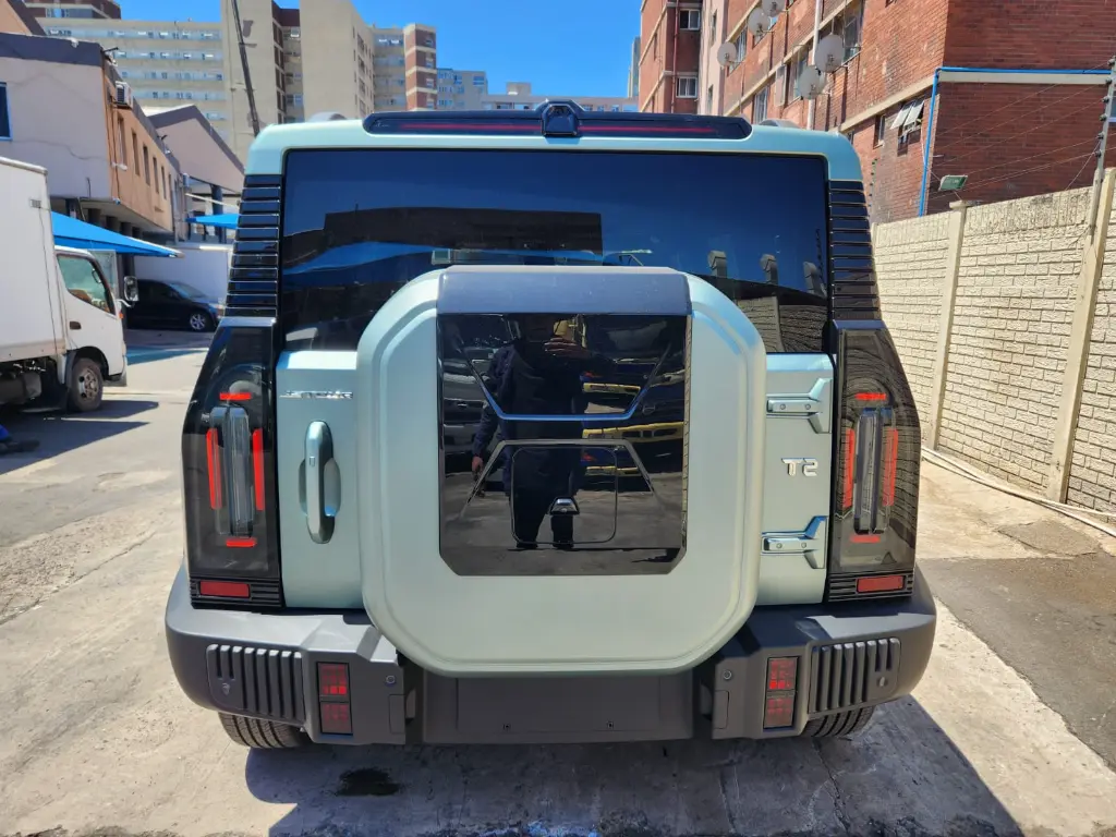 JETOUR T2 view 3