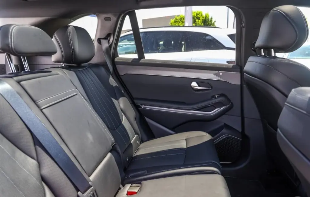 BYD SEALION 8 view 12