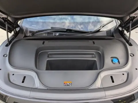 ZEEKR 7X view 2