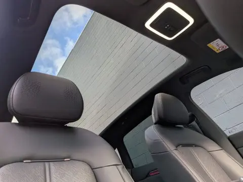 ZEEKR 7X view 15