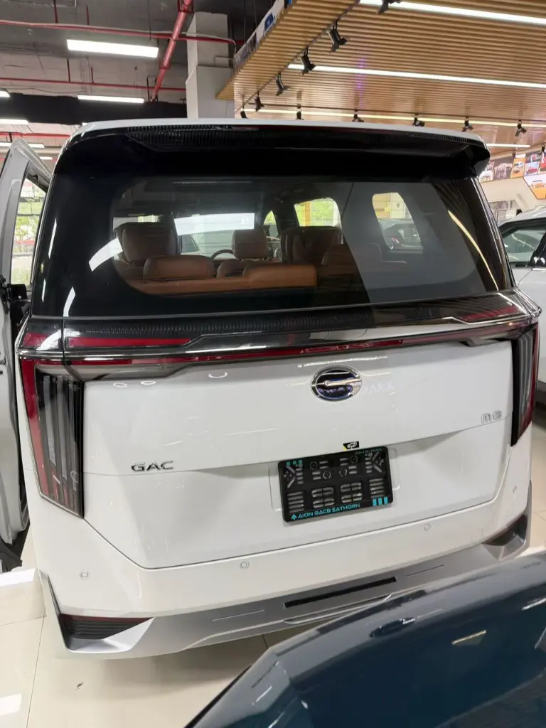 GAC M9 view 6