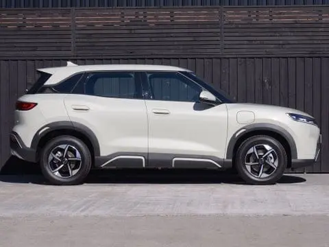 BYD ATTO 2 view 3