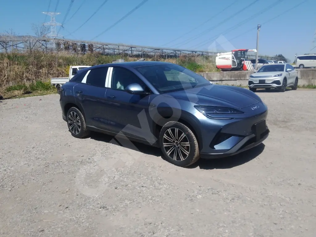 BYD SEALION 7 view 3