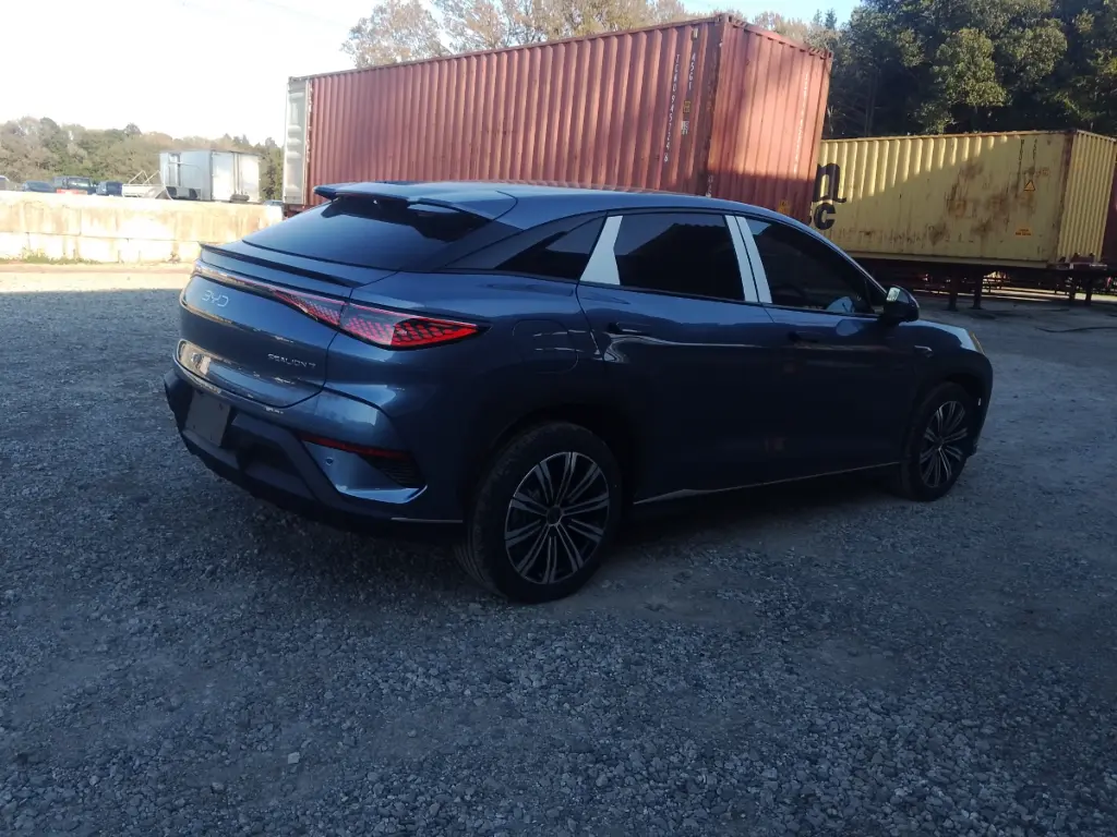 BYD SEALION 7 view 5
