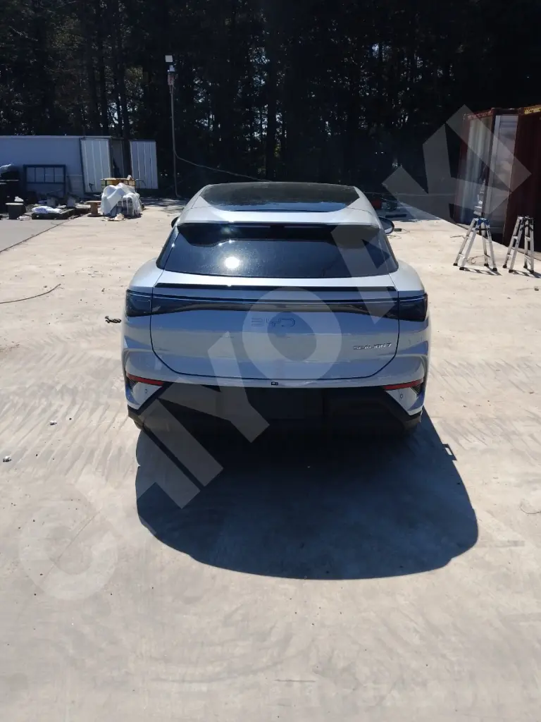 BYD SEALION 7 view 5