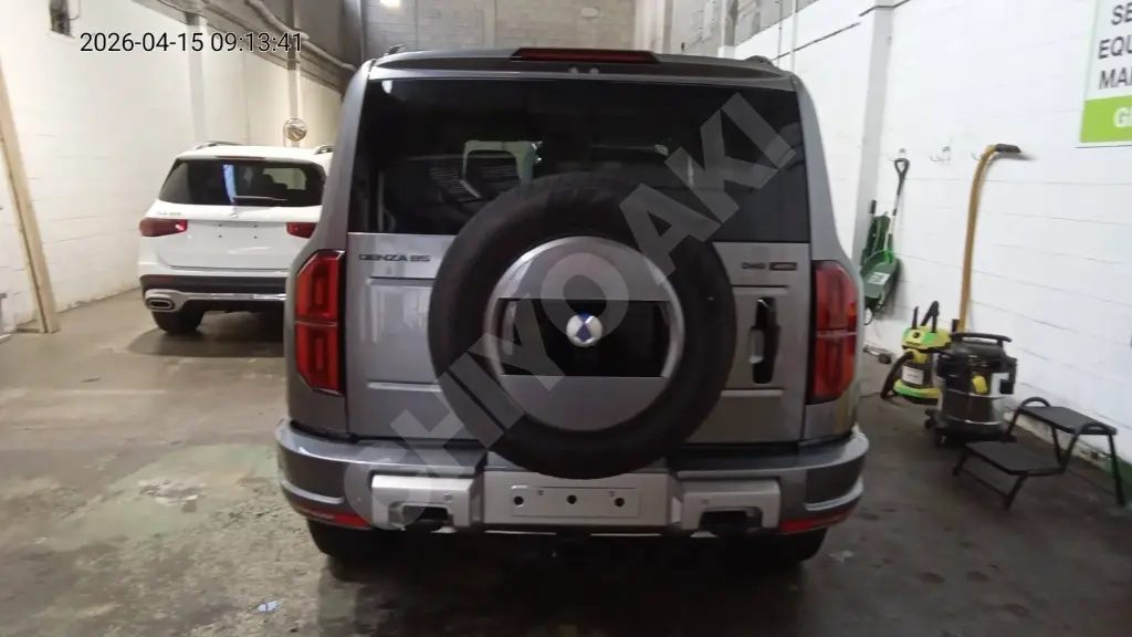 BYD DENZA B5 view 5