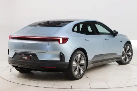 POLESTAR 4 view 3