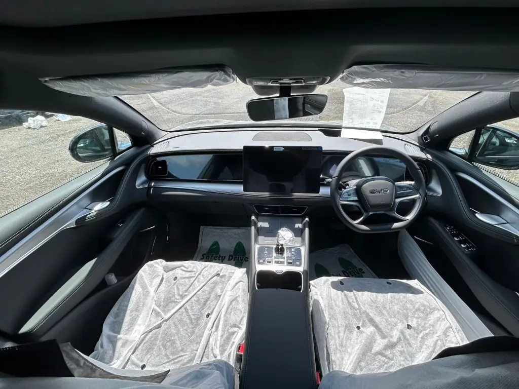 BYD SEALION 7 view 10