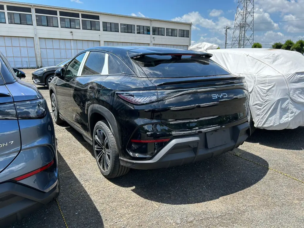 BYD SEALION 7 view 4