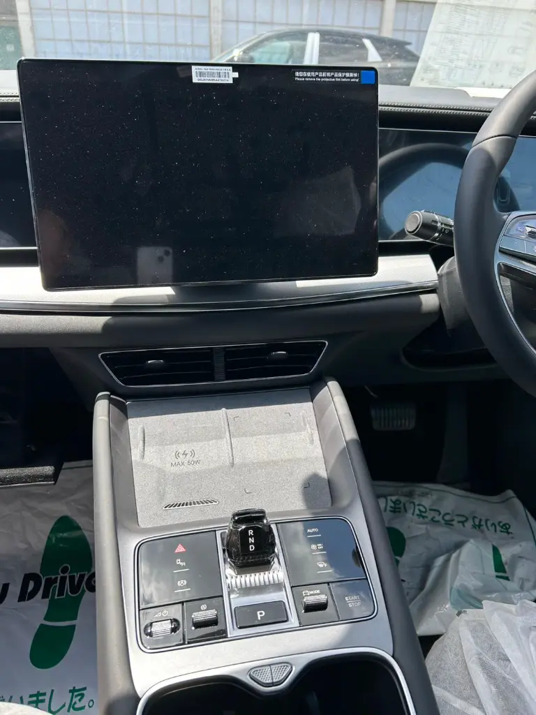 BYD SEALION 7 view 8