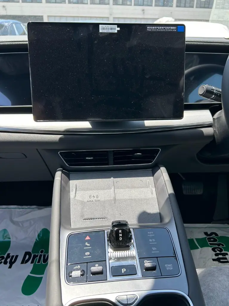 BYD SEALION 7 view 9