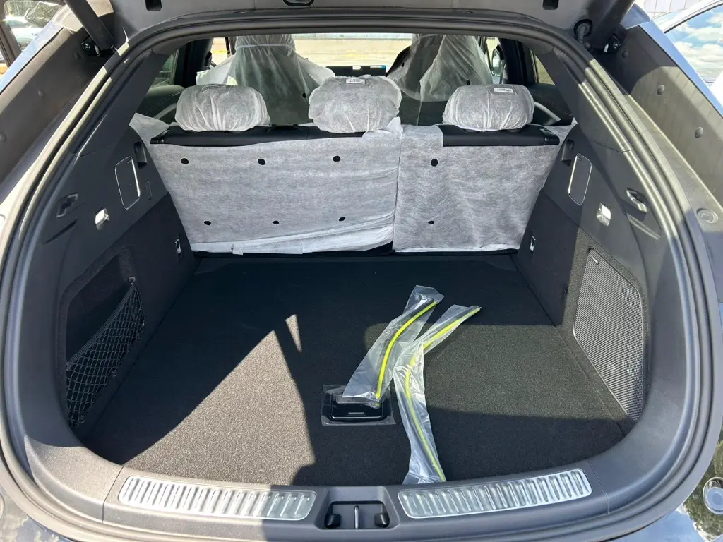 BYD SEALION 7 view 6