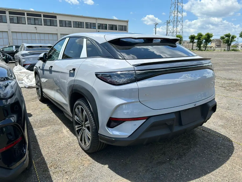 BYD SEALION 7 view 4