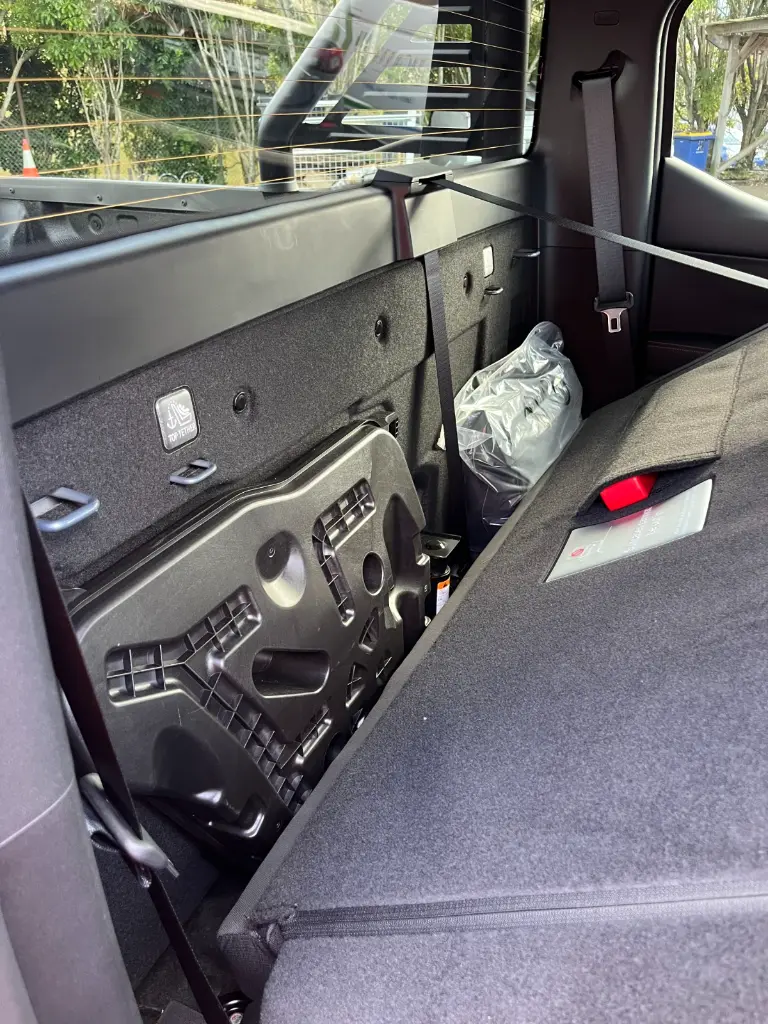 BYD SHARK 6 view 11