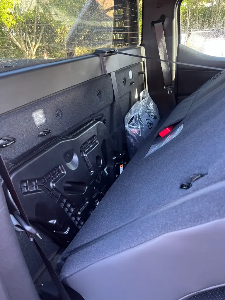 BYD SHARK 6 view 10