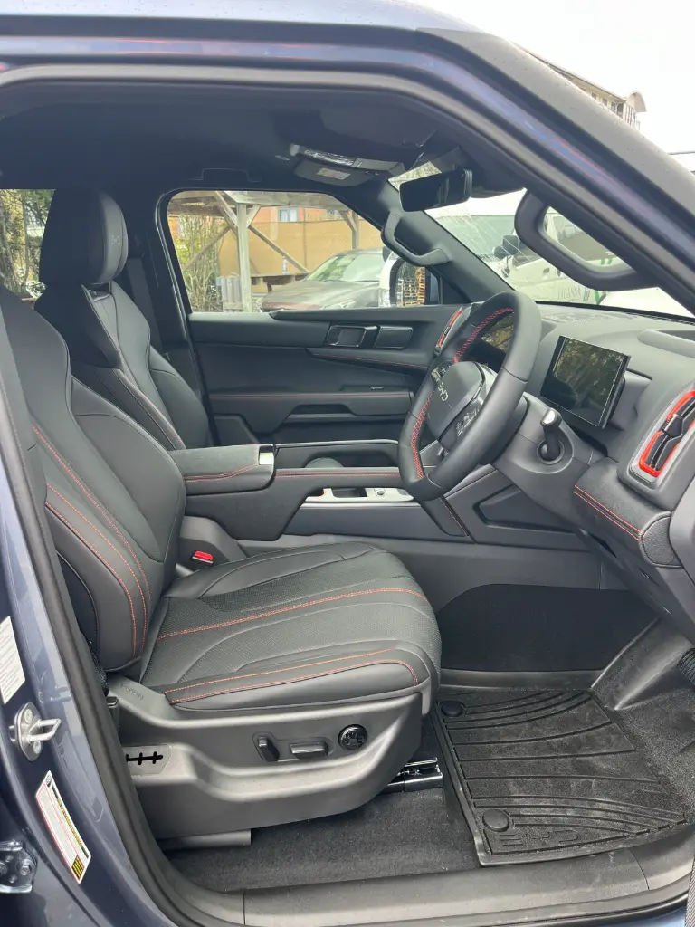 BYD SHARK 6 view 8