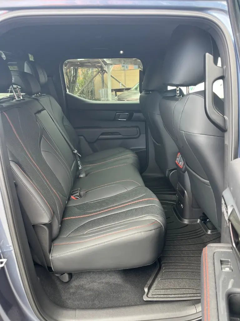 BYD SHARK 6 view 11