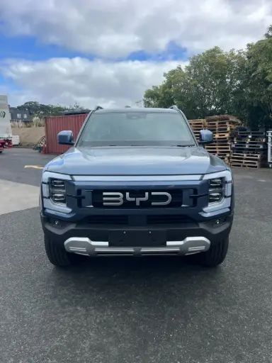 BYD SHARK 6