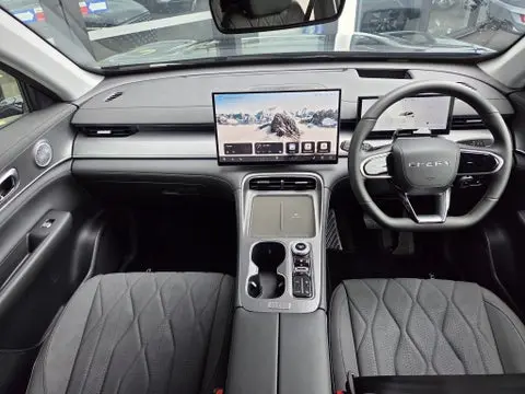 CHERY TIGGO 8 view 8