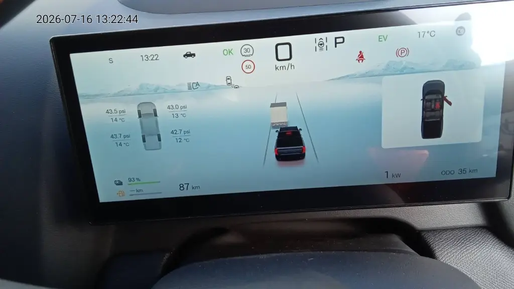 BYD SHARK 6 view 9