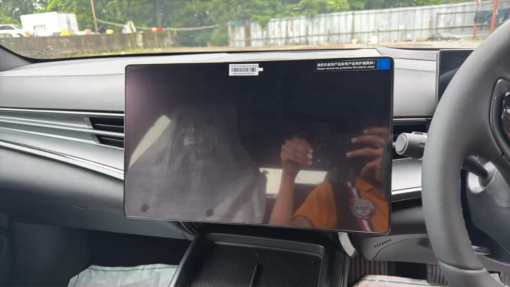 BYD SEAL view 13