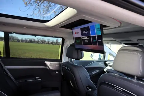 XPENG X9 view 8