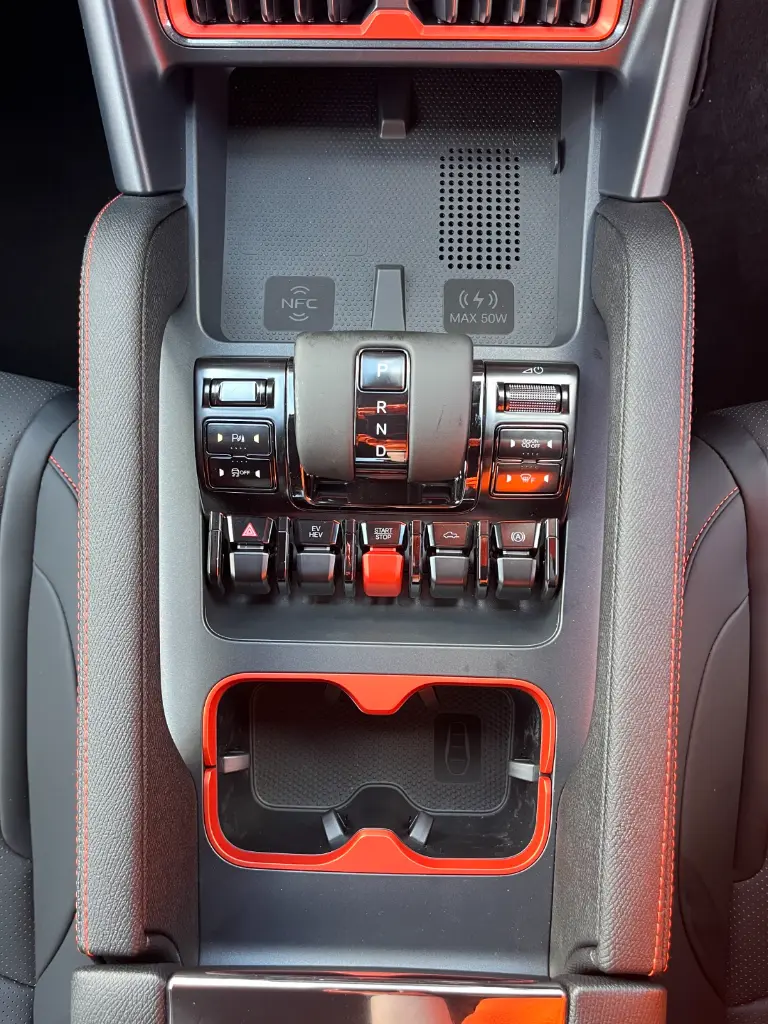BYD SHARK 6 view 9