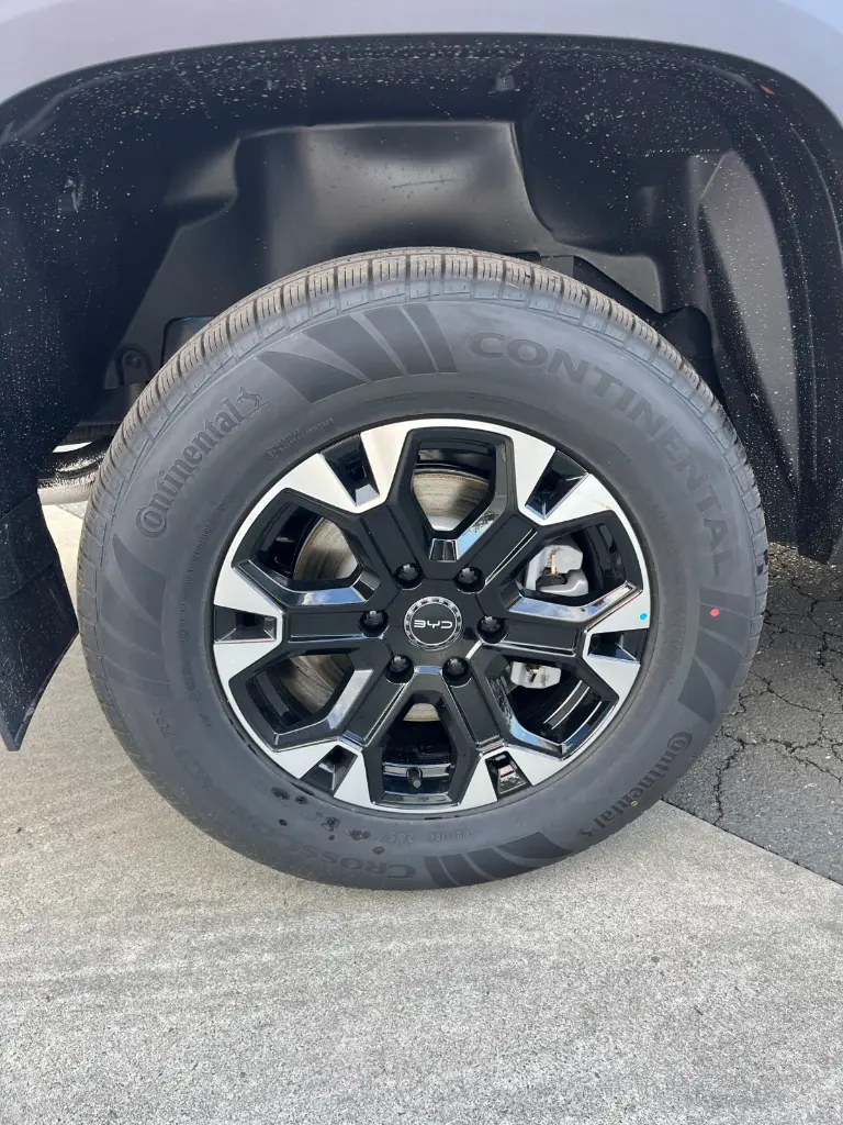 BYD SHARK 6 view 15