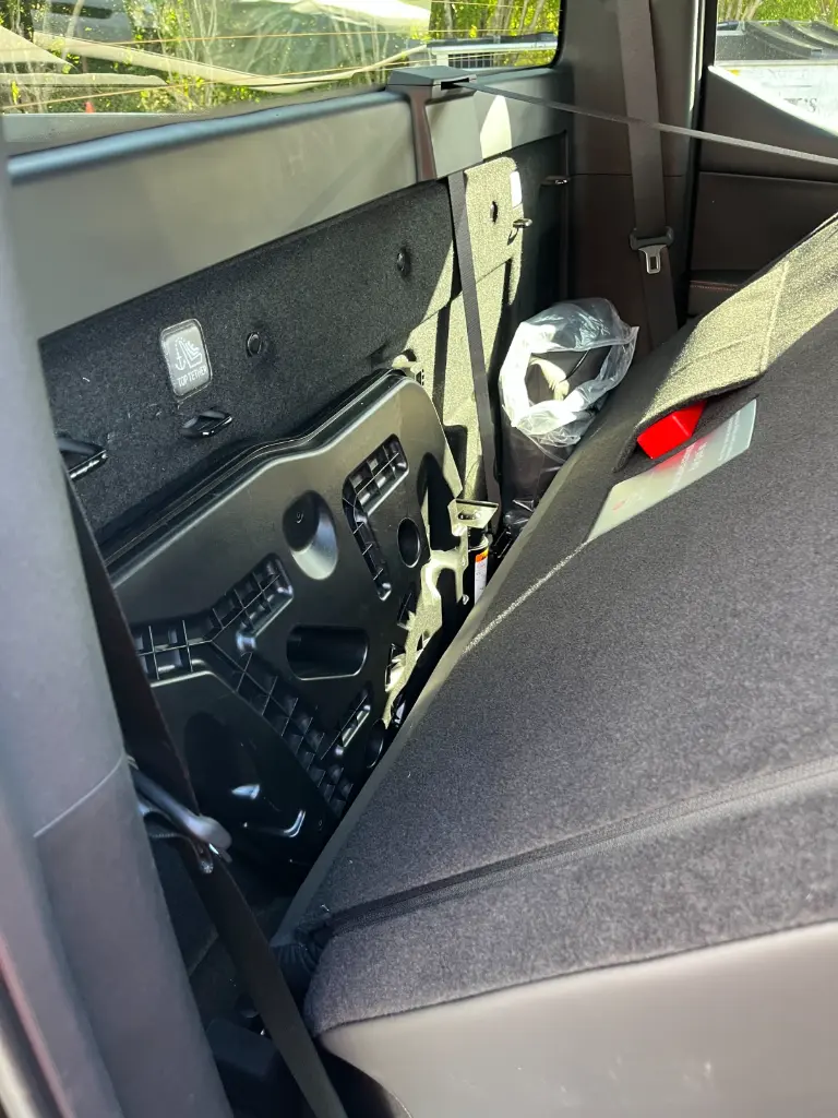 BYD SHARK 6 view 13