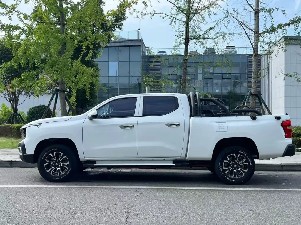 CHANGAN HUNTER view 4