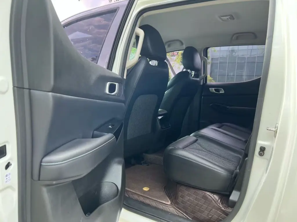 CHANGAN HUNTER view 13