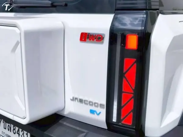 JAECOO J6 EV view 14