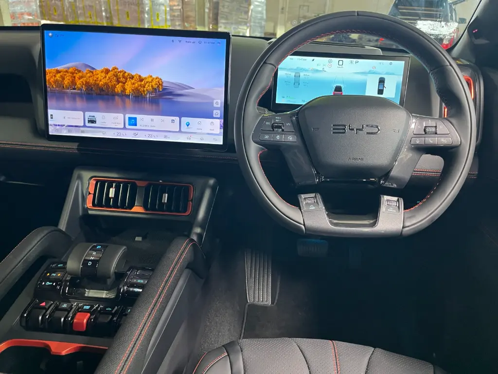 BYD SHARK 6 view 10