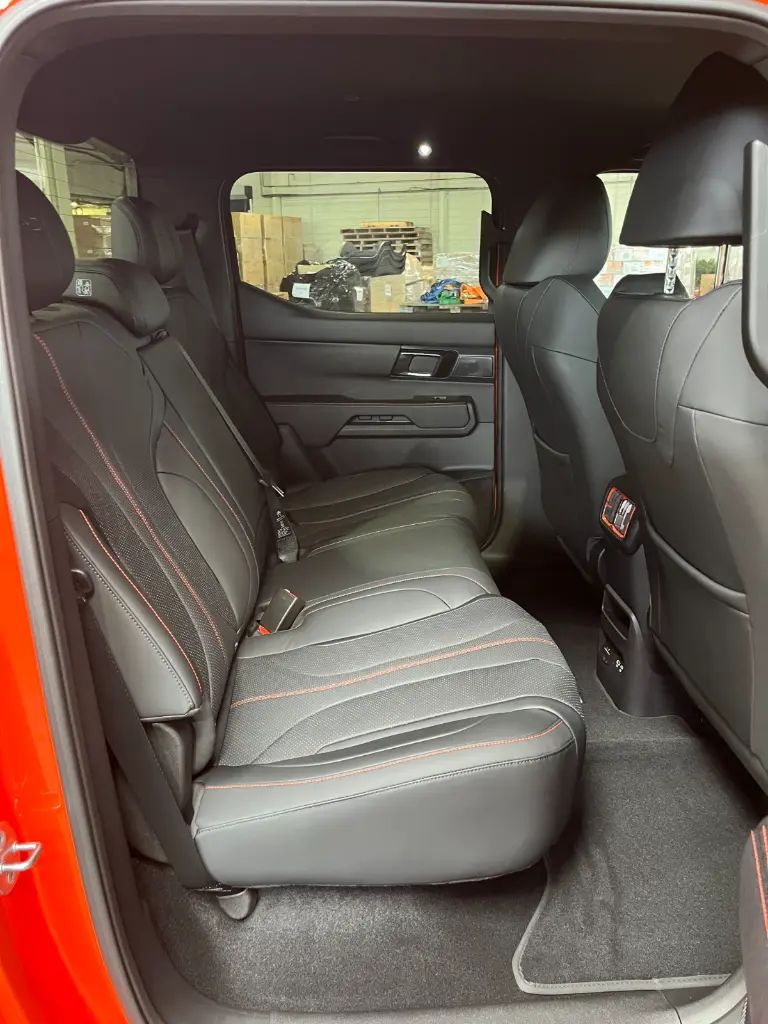 BYD SHARK 6 view 12