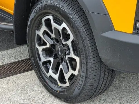 JAC T9 view 2