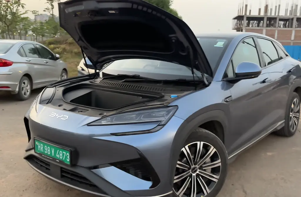 BYD SEALION 7 view 5