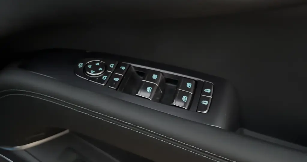 BYD SEALION 7 view 22